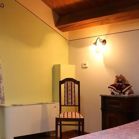 Sleeps 4 With Pool And Wifi * Casa Vici