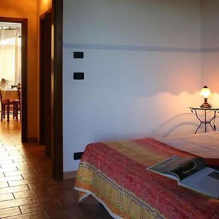 公寓 Sleeps 4 With Pool And Wifi *