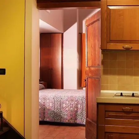 公寓 Sleeps 4 With Pool And Wifi